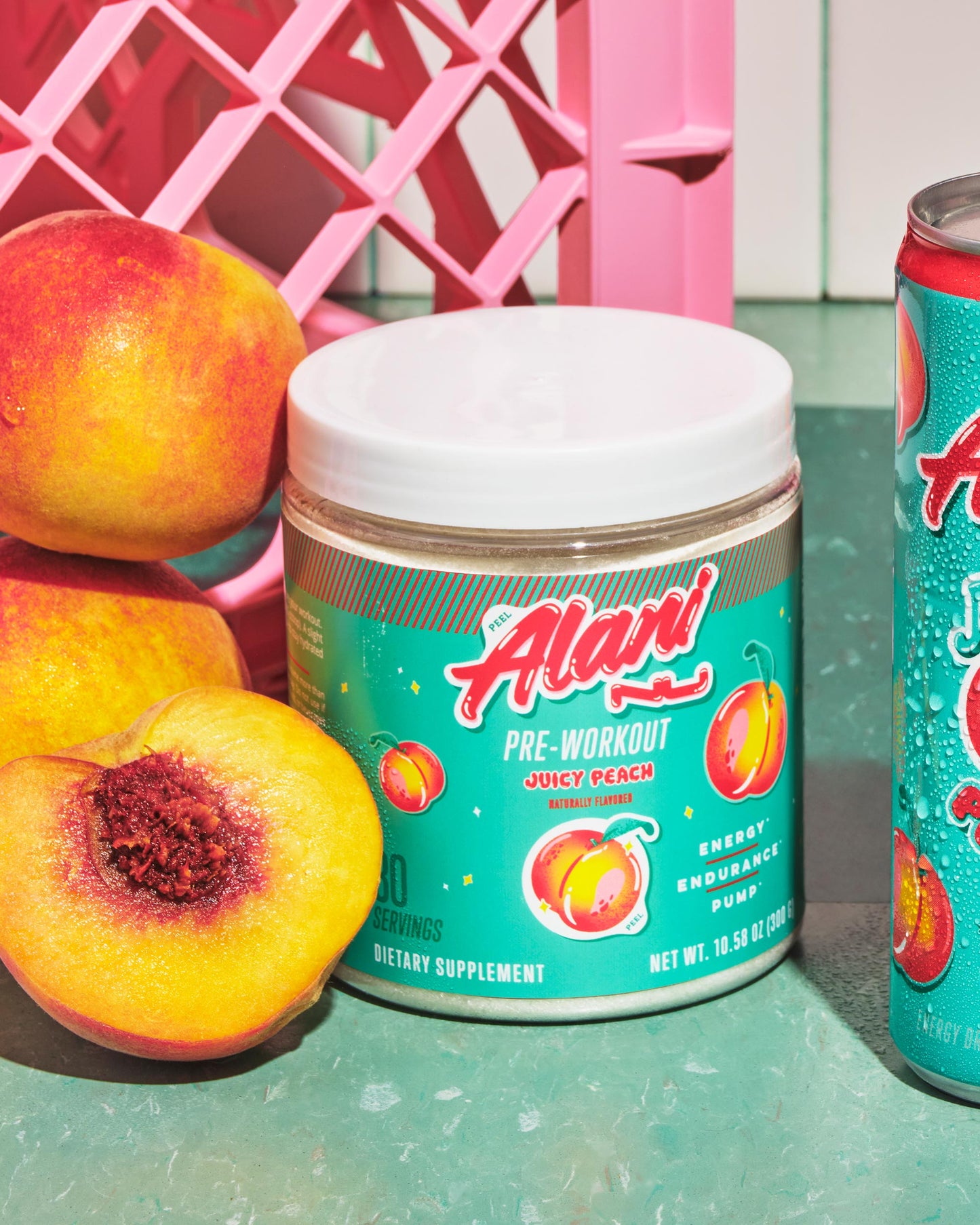 pre-workout-juicy-peach-30-servings-w0 old_ProductPagePWOLifestyle3_77022674-d0da-499a-8941-6c66b1f93261.jpg